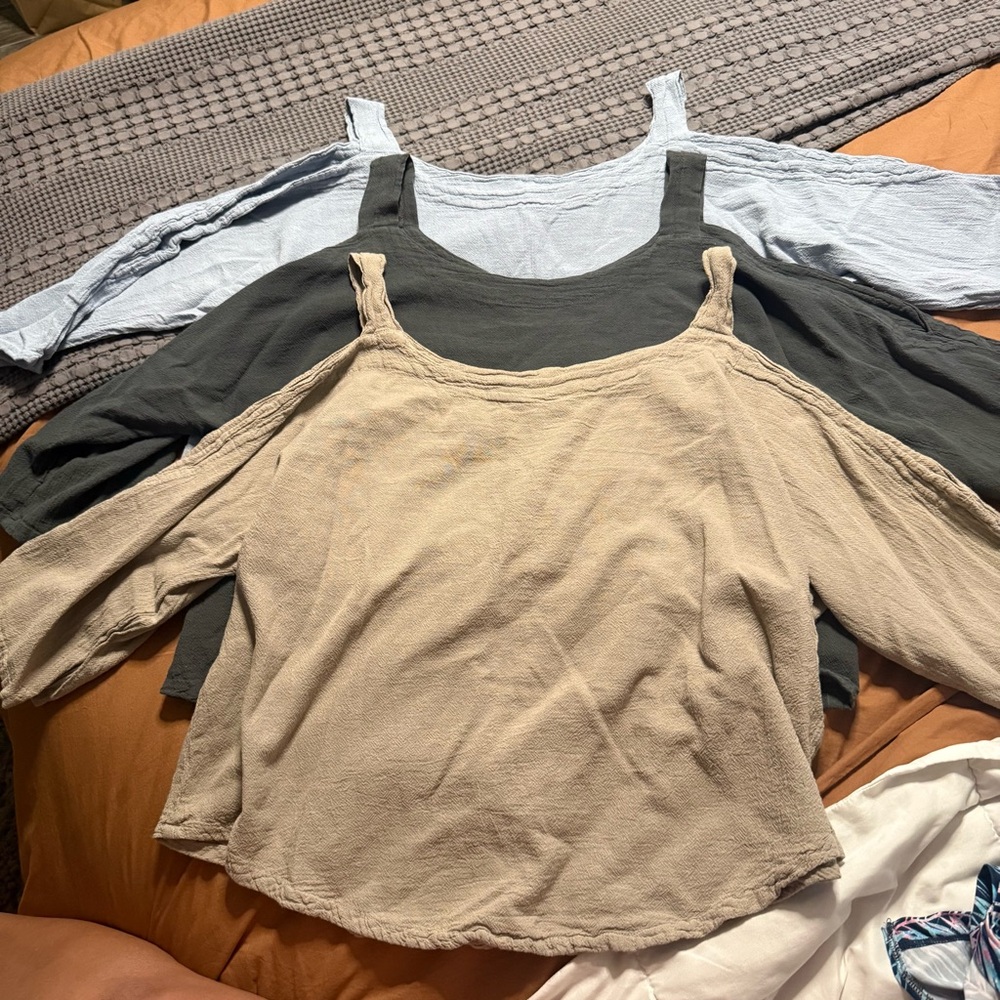 Women's Oh My Guaze XXL Off-Shoulder Tops